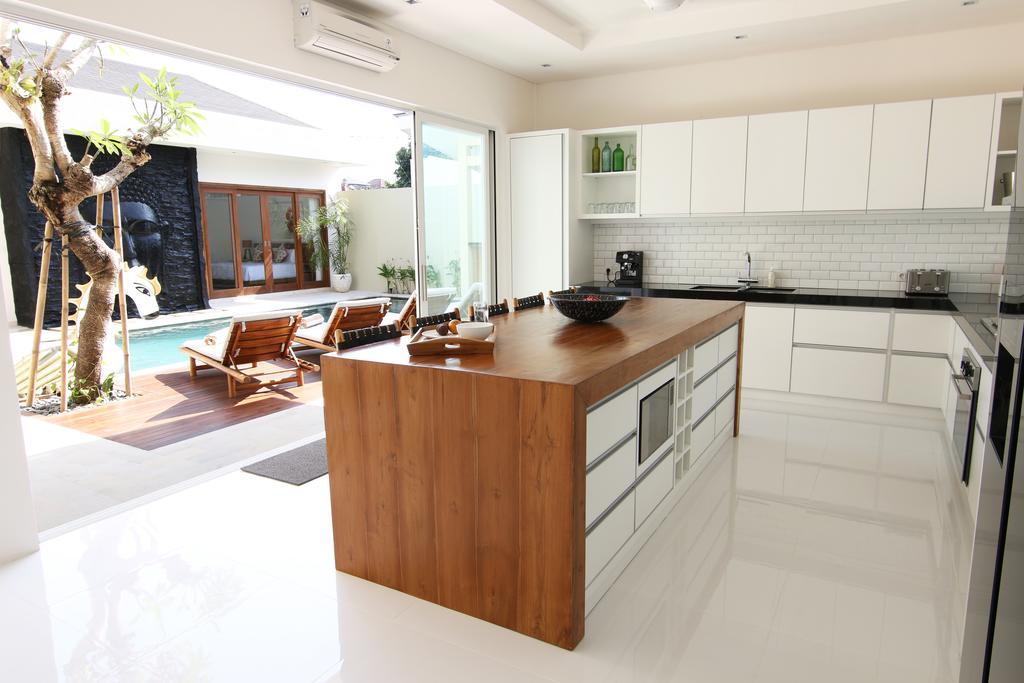 Villa Aditi, Sitara Villa Group Seminyak  Exterior photo